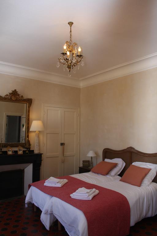 La Montagute Villa Thezan-des-Corbieres Habitación foto